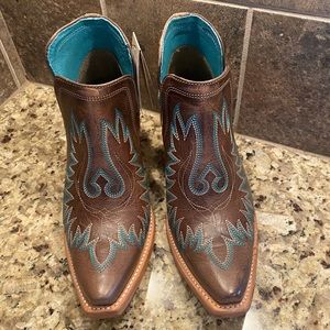 Ariat Dixon Booties NIB